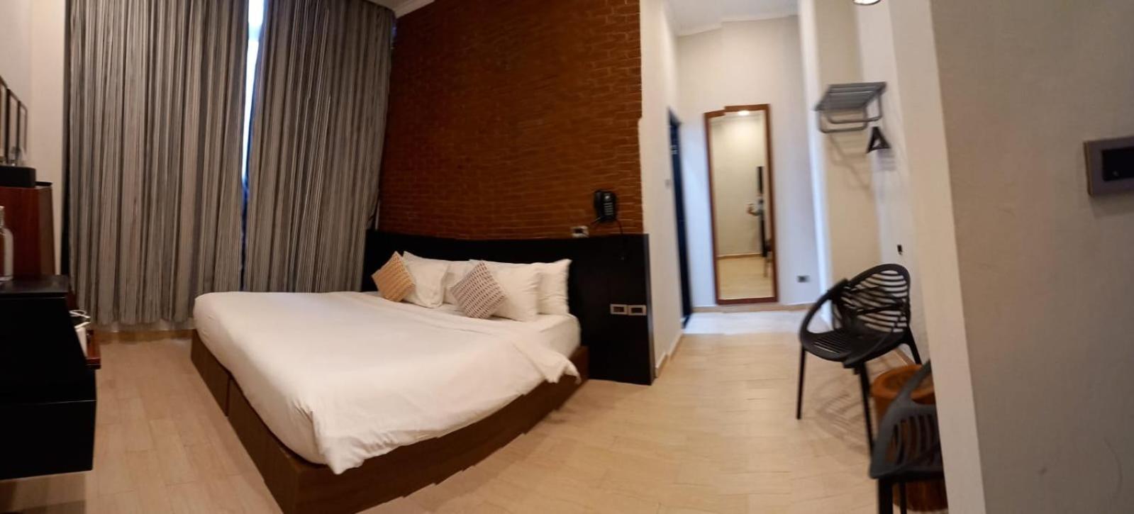 S Loft Manado Hotel Екстериор снимка