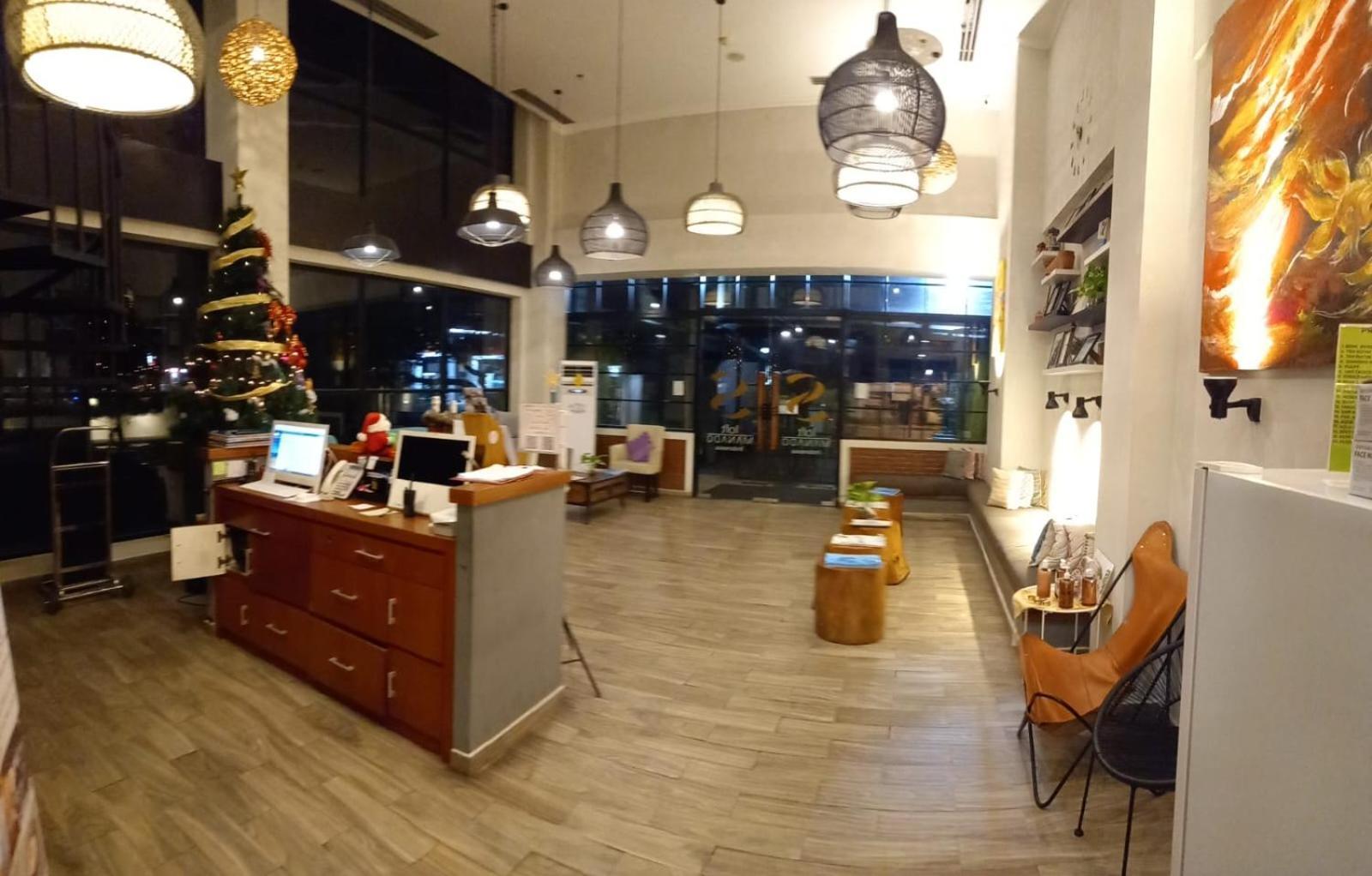 S Loft Manado Hotel Екстериор снимка